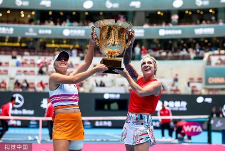 给球队注入 给球队注入